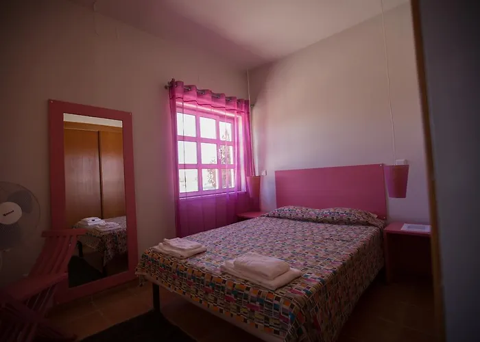 Hi - De Juventude Hostel *